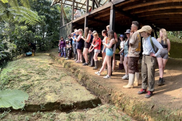 A group of interns for the animal wildlife rehabilitation in Ecuador.